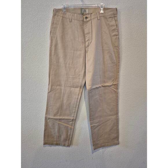 Lee Men's Size 36x32 Relaxed Fit Flat Front Straight Leg Khaki Pants Tan - Picture 1 of 6
